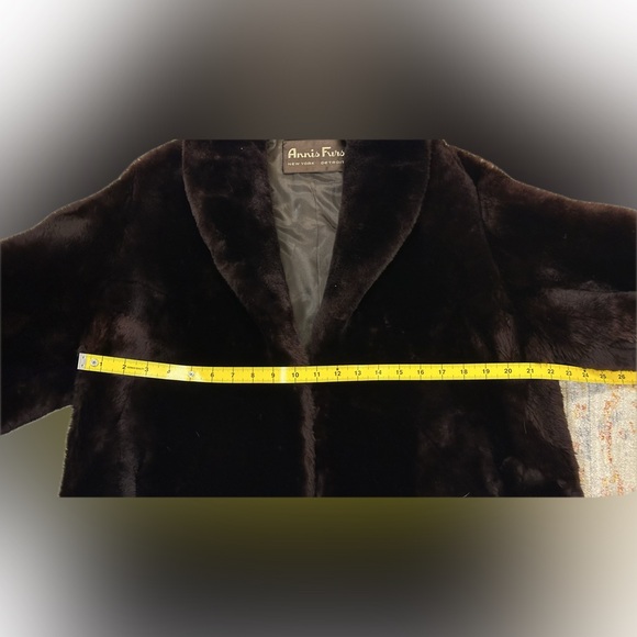 SOLD Dark Brown Annis Furs Coat - Picture 6 of 9